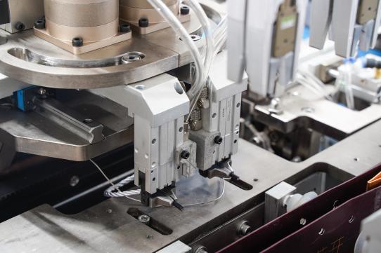 PRY-450A 紙袋ロープ挿入機 9