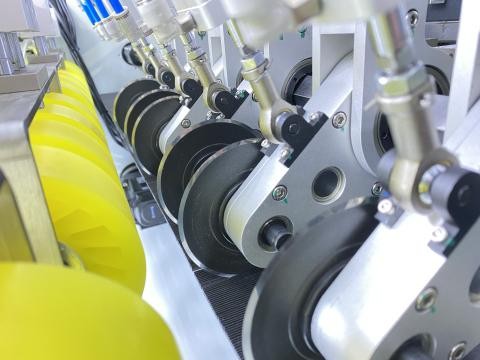 PRY-1800 シングルパス自動カートンボックスサンプルカッティングマシン 5