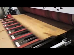 スタッカーが付いているPRY-2000先端3の色刷そして型抜き機械